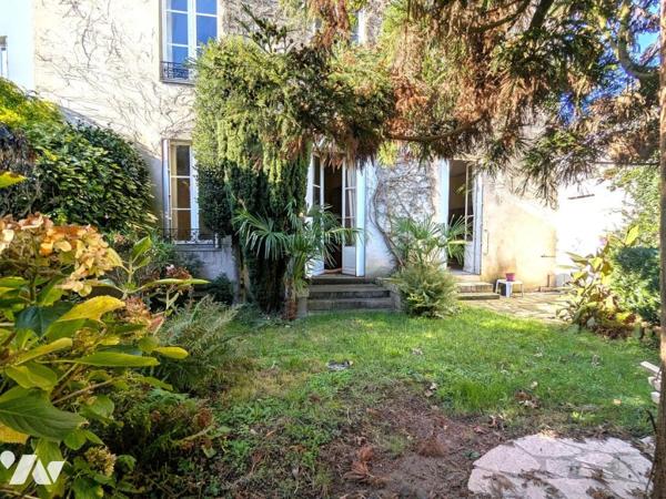 Exclusivité – Hôtel Particulier  – GARAGE - Place Canclaux, Nantes