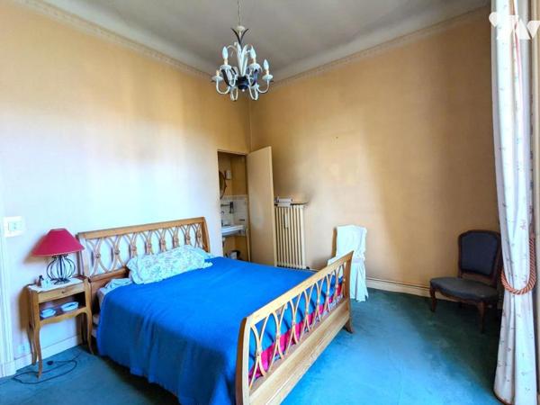 Exclusivité – Hôtel Particulier  – GARAGE - Place Canclaux, Nantes