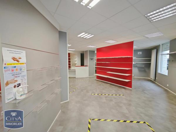 Vente local commercial Saumur (49400)