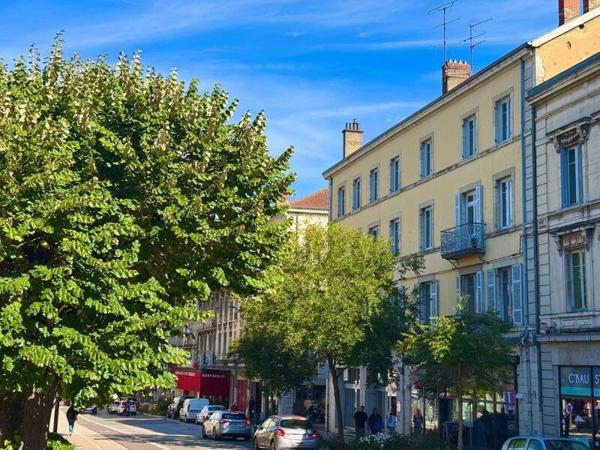 Appartement 4 pièces 90m² à vendre à Bourg-en-Bresse 01000