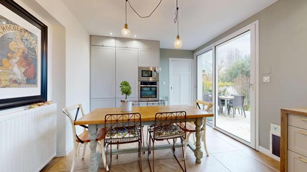 Maison avec studio indépendant