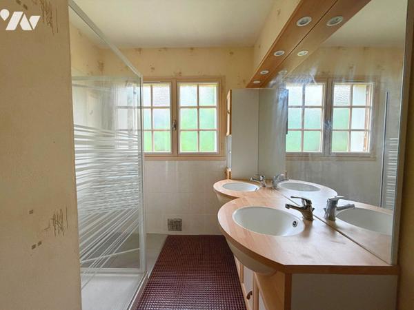 MAISON A THORIGNE-FOUILLARD !