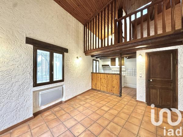 Maison traditionnelle 2 pièces de 50 m² à Saint-Geniès-de-Malgoirès (30190)