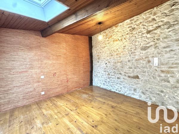 Maison traditionnelle 2 pièces de 50 m² à Saint-Geniès-de-Malgoirès (30190)