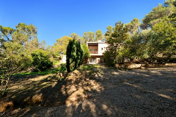 Maison Bouc Bel Air d'environ 130 m2