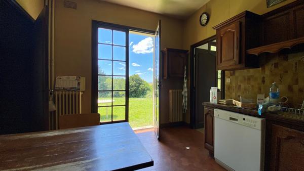 MAISON FAMILLIALE - EST POITIERS Nieuil-l'Espoir (86340)