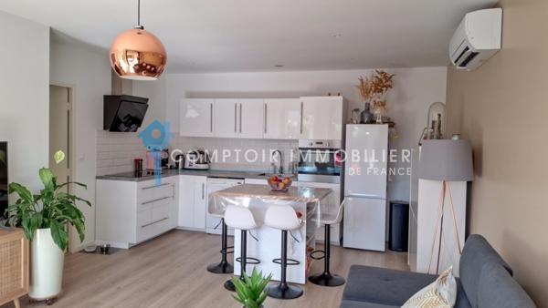 Maison
                                                                                                                                                                                                                                                                                                                        3 pièce(s)                                                                                                                                                                                                          2 chambre(s)                                                                                                                                                                                                          63  m²
