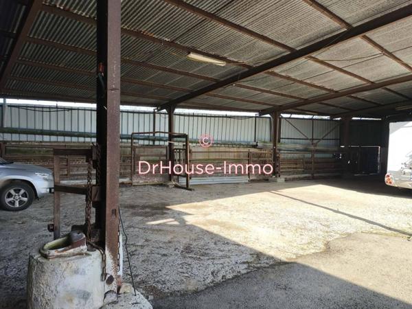 Bien immobilier à vendre 1 pièce de 275 m²