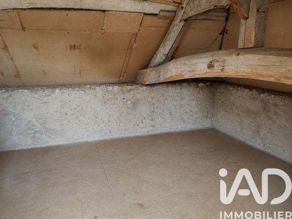 Maison à vendre 4 pièces 85 m² Aubigné-Racan