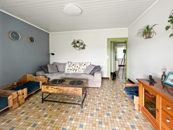 Maison, grange et dépendances sur + de 3 hectares