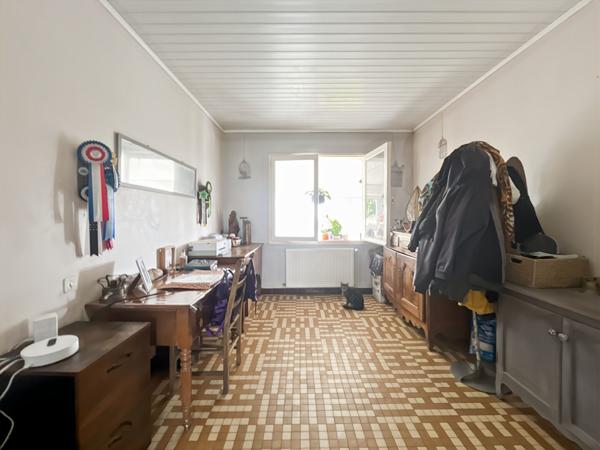 Maison, grange et dépendances sur + de 3 hectares