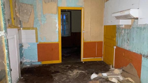 Maison à vendre 7 pièces UZEL (22)