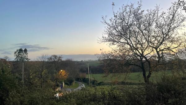 Maison à vendre 7 pièces UZEL (22)