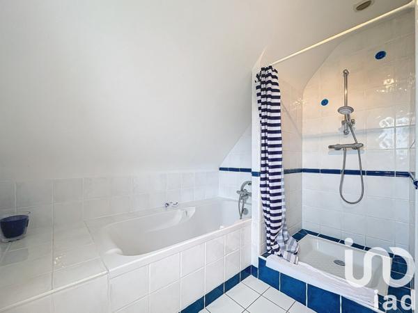 Maison 5 pièces de 75 m² à Saint-Pierre-Quiberon (56510)