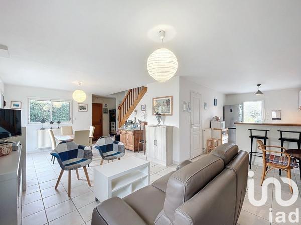 Maison 5 pièces de 75 m² à Saint-Pierre-Quiberon (56510)