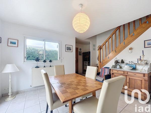 Maison 5 pièces de 75 m² à Saint-Pierre-Quiberon (56510)