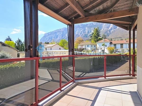 Appartement
                                                                                                                                                                                                                                                                                                                        3 pièce(s)                                                                                                                                                                                                          2 chambre(s)                                                                                                                                                                                                          86  m²