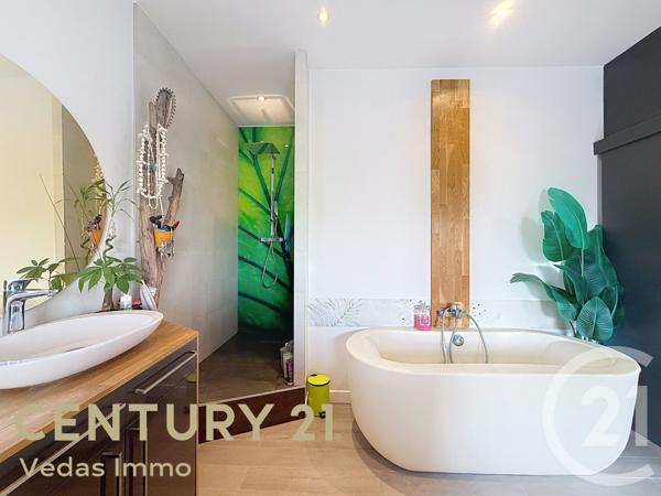 Maison à vendre  6 pièces - 135 m2 JUVIGNAC - 34