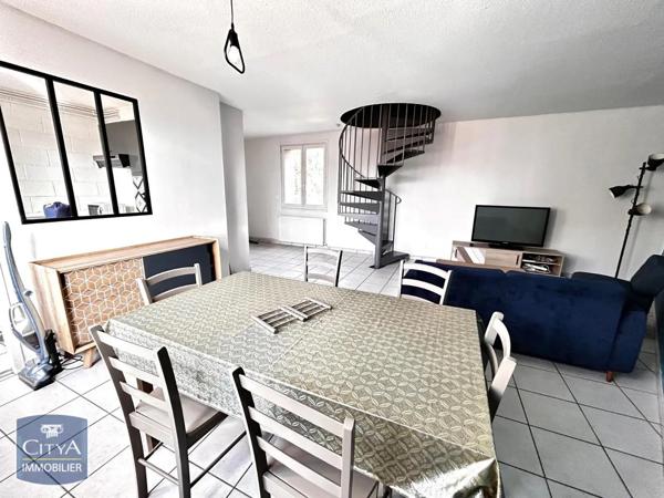 Appartement à louer 3 pièces 63.1m² Saint-Étienne (42100)