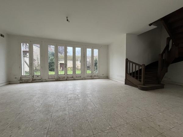 Maison à vendre 79 000 € Saint-Amand-Montrond 5 p 121 m² DPE E
