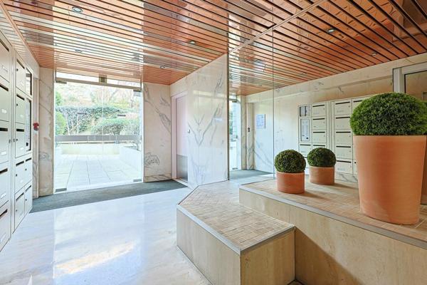 Appartement à vendre    5 pièces • 110 m2 Saint-Maurice