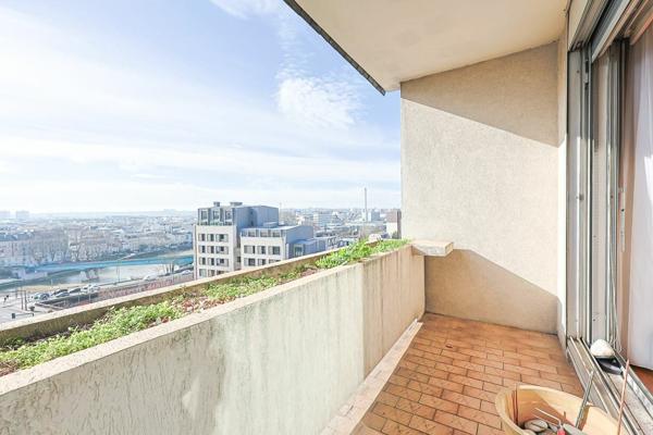 Appartement à vendre    5 pièces • 110 m2 Saint-Maurice