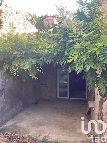 Maison à vendre 10 pièces 256 m² Saint-Marcel-d'Ardèche