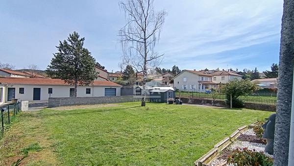 Appartement Fay-la-Triouleyre 97.22 m2 hab + terrasse 30 m2 et jardin 381 m2