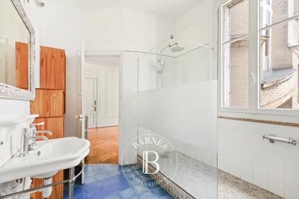 Paris 4ème, Appartement 6 Chambres -  205 m² à vendre