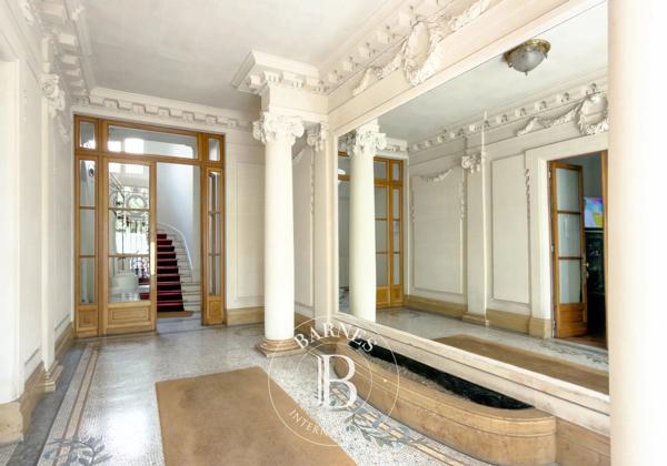 Paris 4ème, Appartement 6 Chambres -  205 m² à vendre
