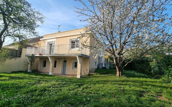 Maison à vendre    3 pièces •  Chanteloup-les-Vignes