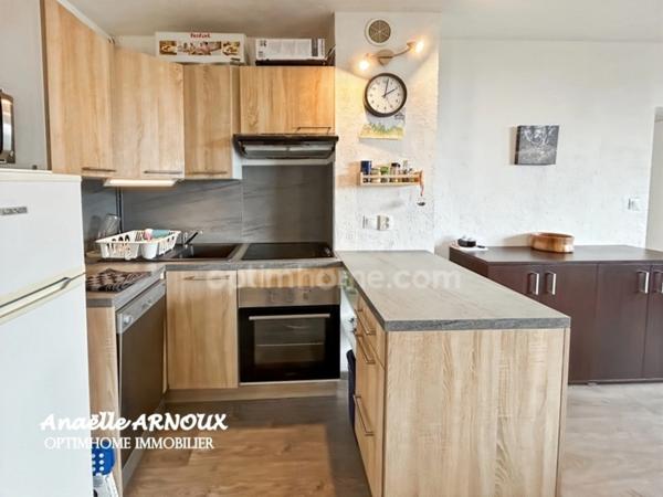 T4 Merlette avec balcon, cave et parking couvert privé