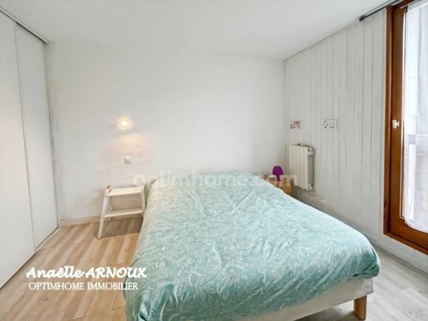 T4 Merlette avec balcon, cave et parking couvert privé