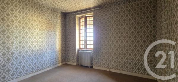 Appartement F4 à vendre  5 pièces - 86 m 2   LE CREUSOT  - 71