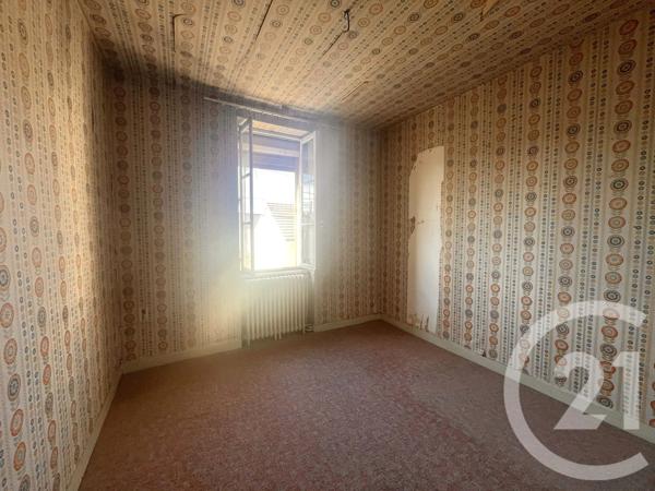 Appartement F4 à vendre  5 pièces - 86 m 2   LE CREUSOT  - 71