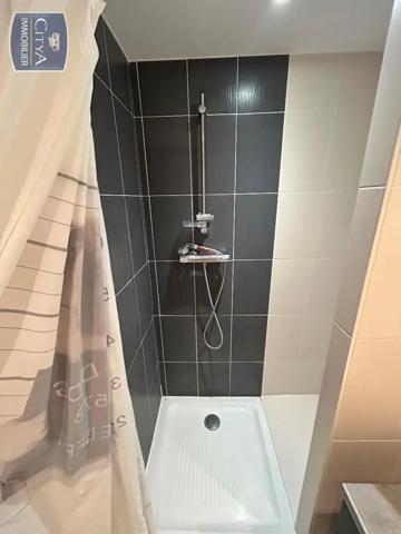 Appartement à louer 1 pièce 24.88m²