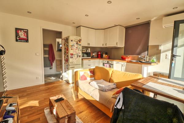 Maison 2 pièces + dépendance