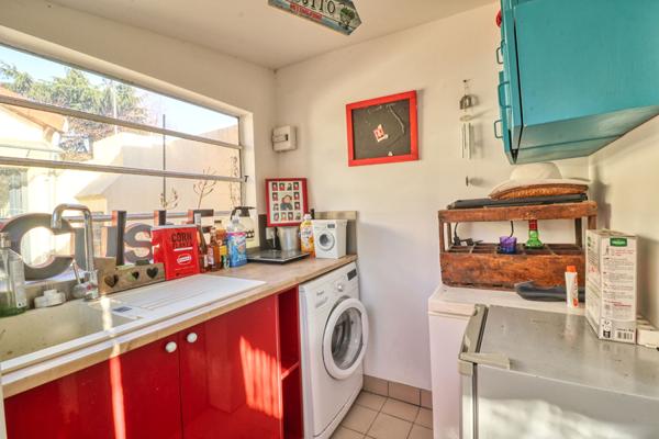 Maison 2 pièces + dépendance