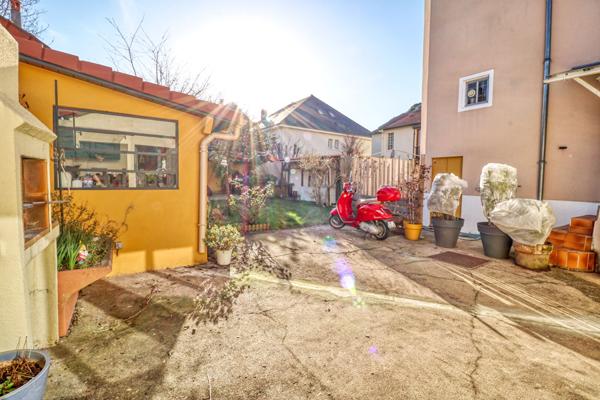 Maison 2 pièces + dépendance