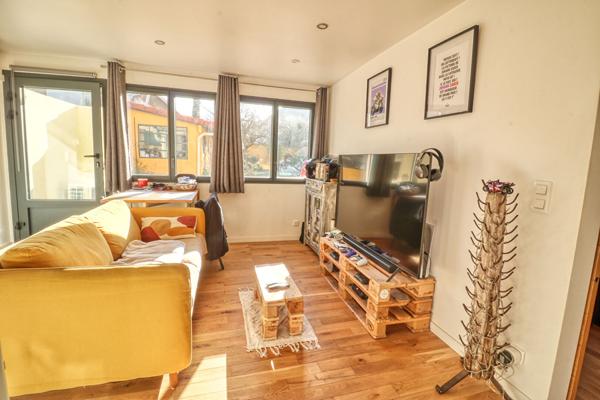 Maison 2 pièces + dépendance