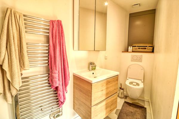 Maison 2 pièces + dépendance