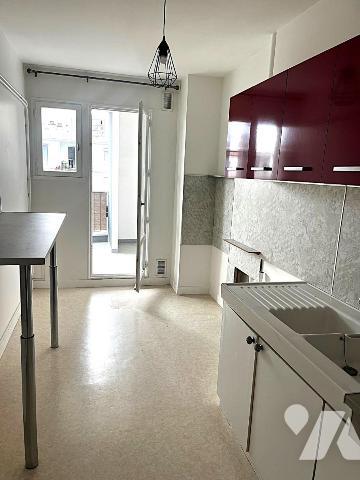 Appartement 3 pièces de 69 m² avec balcon, cave et garage – Résidence Le Pélican