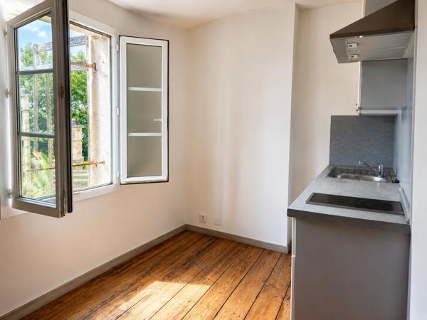 STUDIO DE CHARME SOUS LES TOITS – RUE LAMOUROUS
