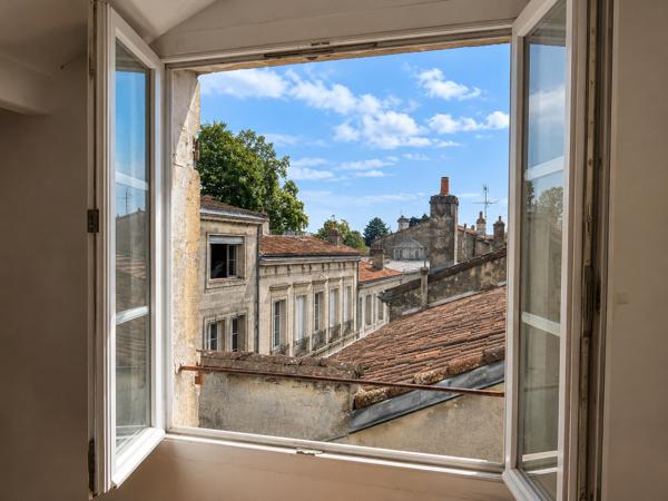 STUDIO DE CHARME SOUS LES TOITS – RUE LAMOUROUS