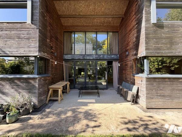Maison d'architecte en bois 4 chambres
