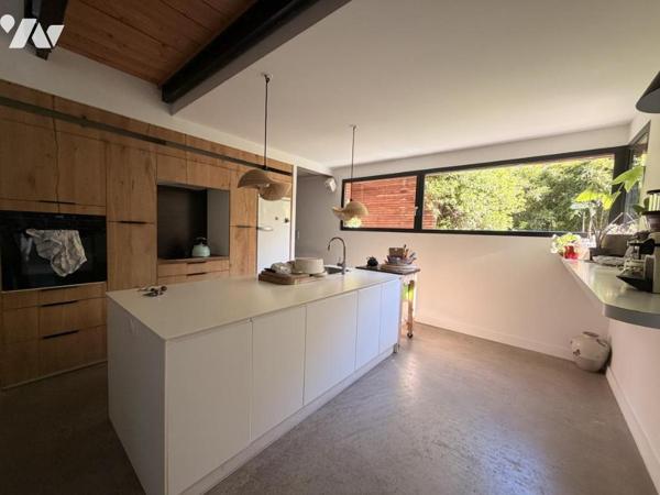 Maison d'architecte en bois 4 chambres