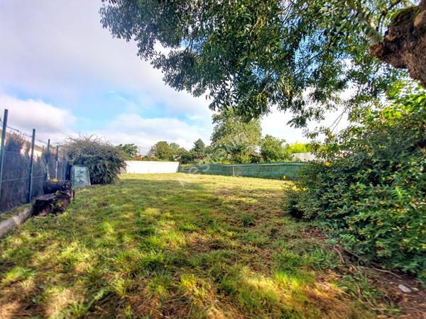 A vendre - Terrain à bâtir à Saint Julien De Concelles d'environ 350 m²