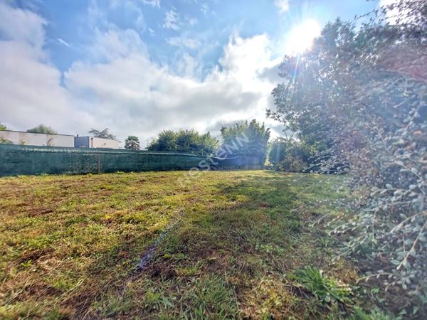 A vendre - Terrain à bâtir à Saint Julien De Concelles d'environ 350 m²