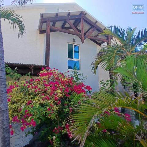 A LOUER appartement F2 sur la Saline Les Bains