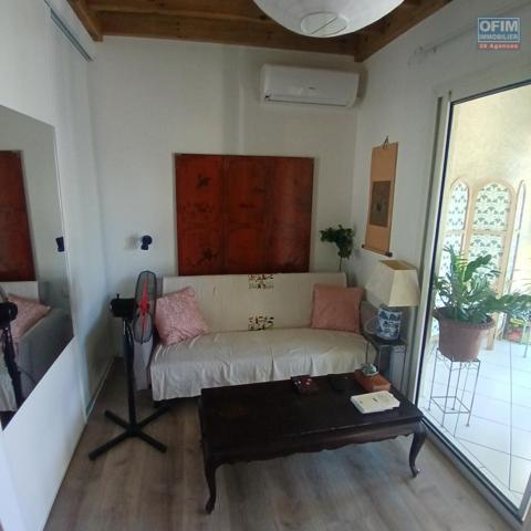 A LOUER appartement F2 sur la Saline Les Bains